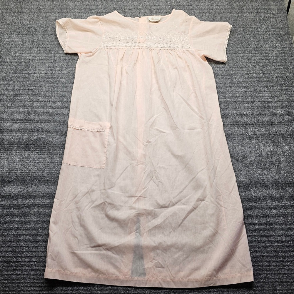 Vintage Barbizon Peach Nightgown Floral Embroidery Lace Trim Back Closure Pocket